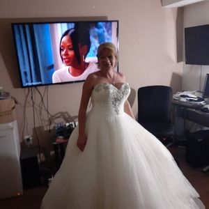 Wedding dress